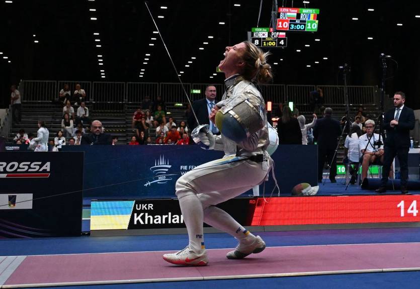 Жіноча збірна України прикро поступилась в фіналі чемпіонату Європи з фехтування на шаблях