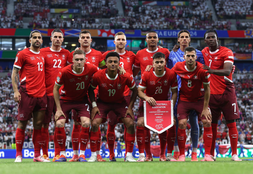 Швейцарія попросила закрити визначну пам'ятку в Штутгарті, щоб уникнути витоку тактик