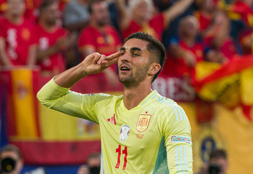 Нападник Барселони висловився про інтерес із боку Ньюкасла