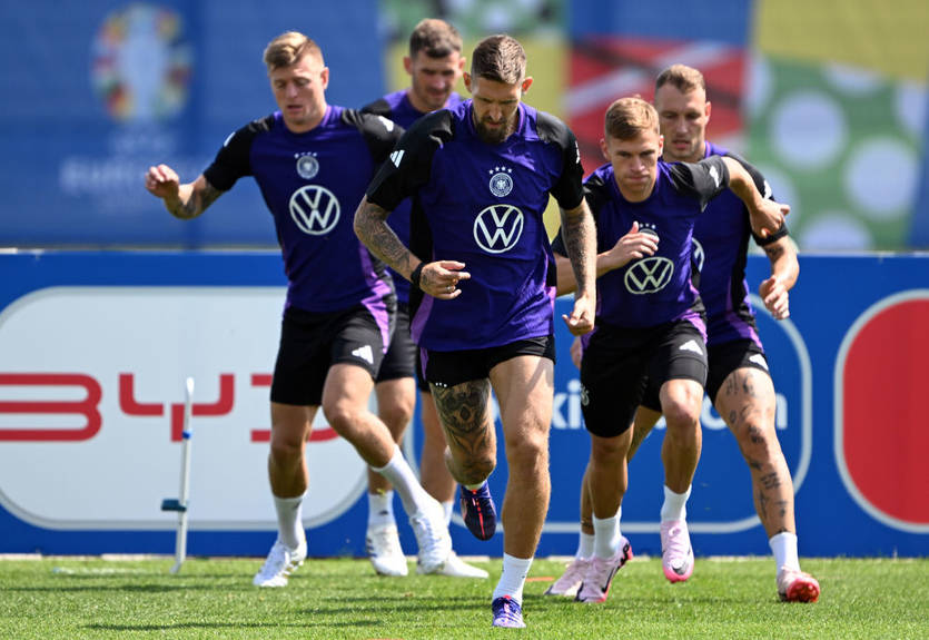 Збірна Німеччини перерахує частину призових на допомогу бездомним Збірна Німеччини перерахує частину призових на допомогу бездомним