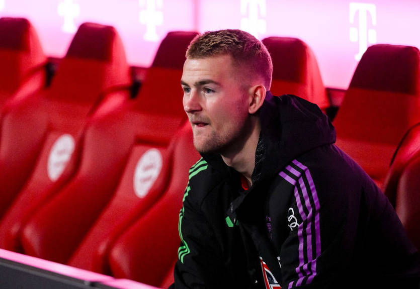 Баварія і Манчестер Юнайтед обговорюють трансфер захисника Баварія і Манчестер Юнайтед обговорюють трансфер захисника