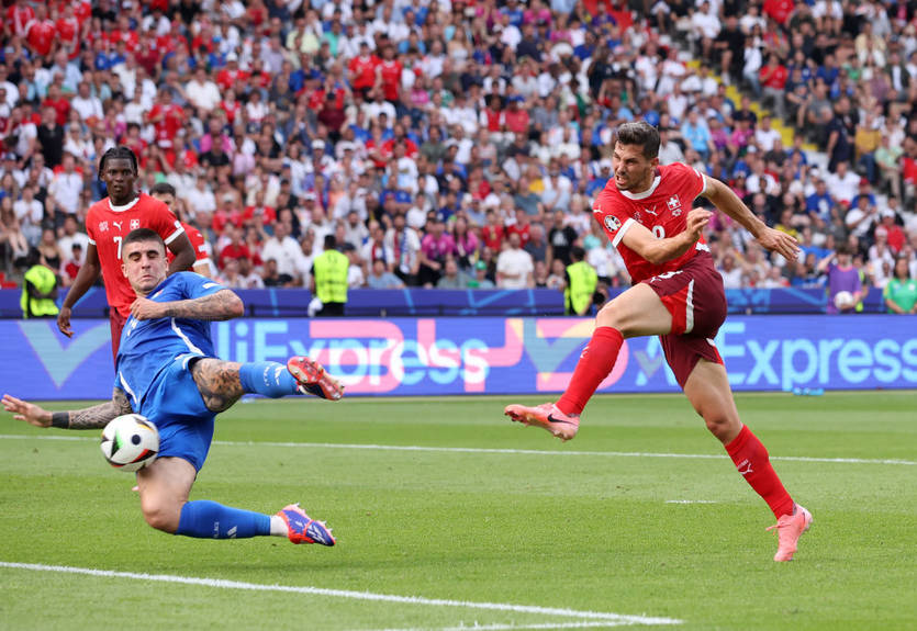 Швейцария - Италия 2:0 видео голов и обзор 1/8 финала Евро-2024