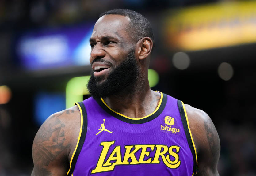 ЛеБрон стане вільним агентом, але підпише новий контракт із Лейкерс