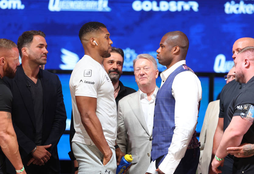 Беллью зробив сенсаційний прогноз на бій Джошуа - Дюбуа