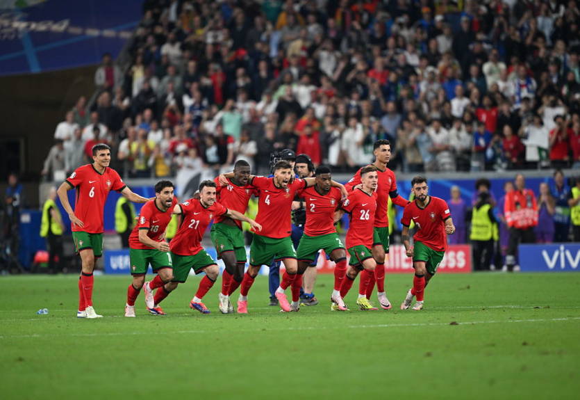 Осечка Роналду и бенефис голкипера Португалии в серии пенальти в обзоре матча со Словенией