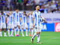 Аргентина не удержала победу над Эквадором, но справилась в серии пенальти с промахом Месси