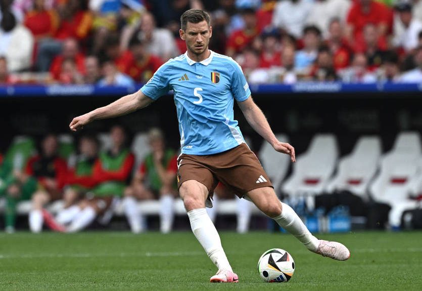 Легенда сборной Бельгии завершил карьеру в сборной после автогола в 1/8 финала Евро-2024