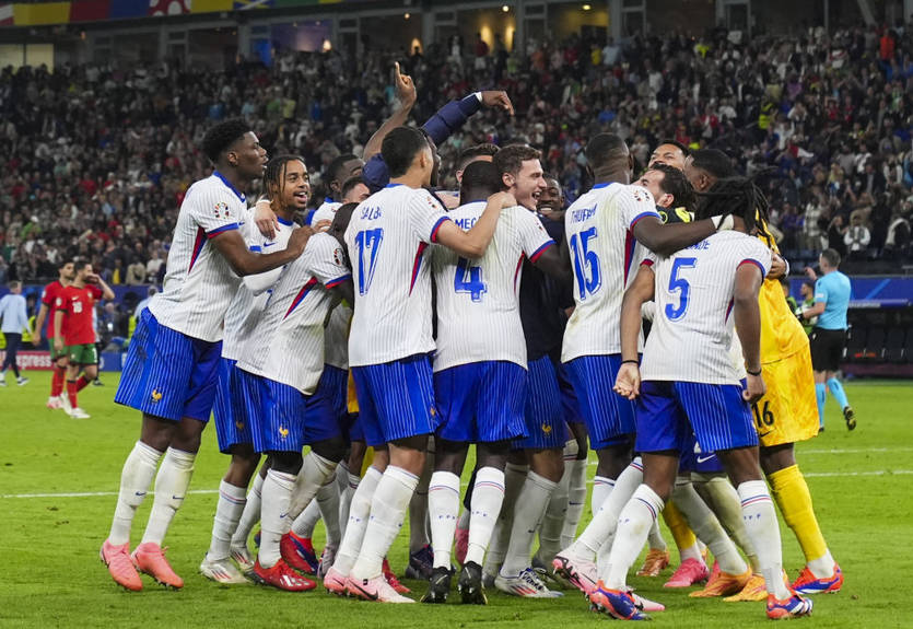 Франции установила антирекорд за всю историю чемпионатов Европы Франции установила антирекорд за всю историю чемпионатов Европы