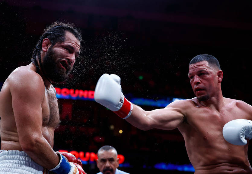 Диаз победил Масвидаля в выставочном боксерском поединке