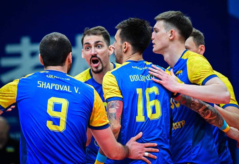 Украина в конкурентном поединке проиграла Египту третье место Кубка претендентов по волейболу