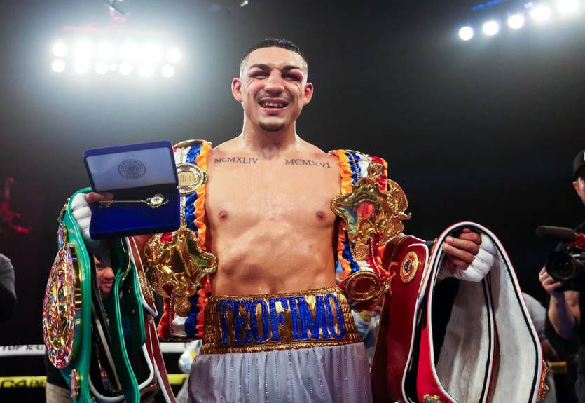 Теофімо Лопес оцінив поєдинок Ломаченко - Девіс Теофімо Лопес оцінив поєдинок Ломаченко - Девіс