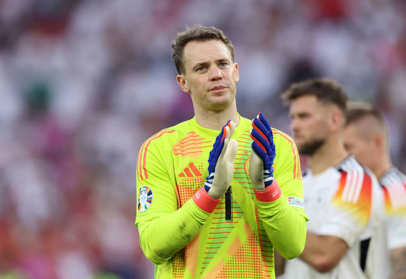 Погані новини для тер Штегена: Нойєр визначився зі своєю долею у збірній Німеччини