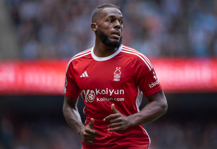 Арсенал позбавився конкурента Зінченка