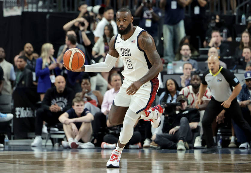Леброн Джеймс розповів, чи виступить на Олімпіаді-2028
