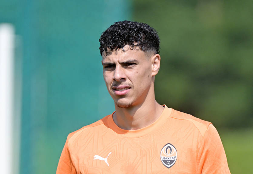 Новичок Шахтера высказался о войне в Украине Новичок Шахтера высказался о войне в Украине