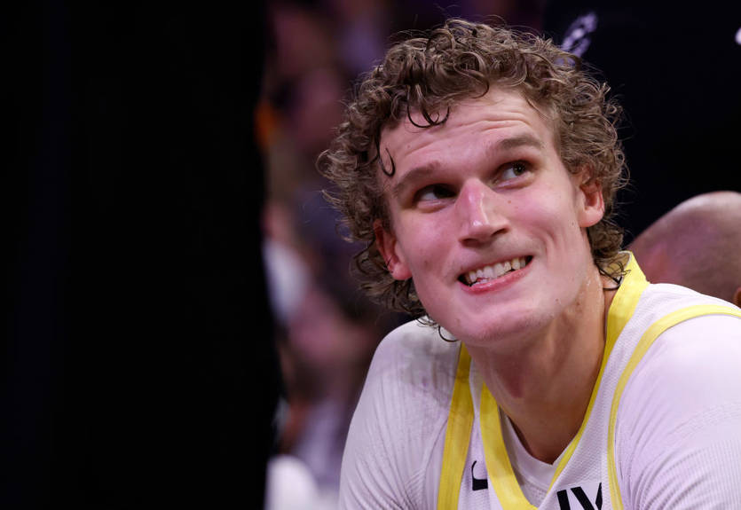 Голден Стейт продовжує спроби отримати Маркканена з Юти