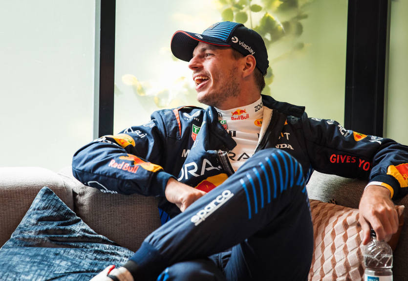 Ферстаппен: Суперники наздоганяють Ред Булл, це чудово Ферстаппен: Суперники наздоганяють Ред Булл, це чудово