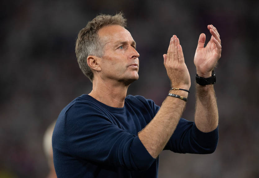 Сборная-участница плей-офф чемпионата Европы сменила главного тренера