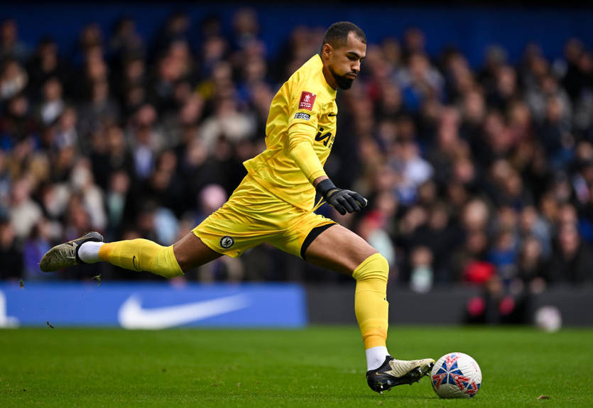 Челсі має намір купити ще одного голкіпера