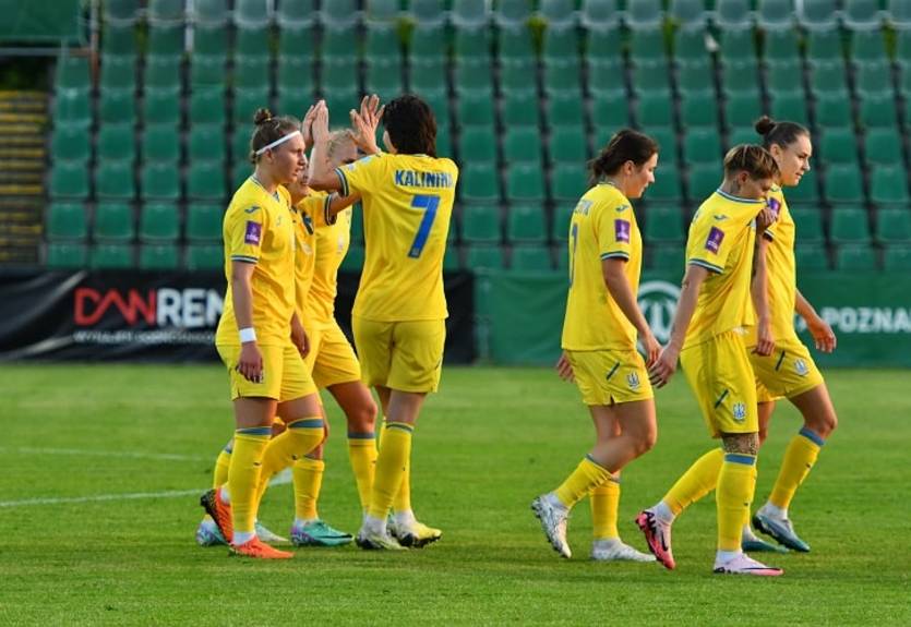 Жіноча збірна України отримала суперниць у плей-оф кваліфікації Євро-2025 Жіноча збірна України отримала суперниць у плей-оф кваліфікації Євро-2025
