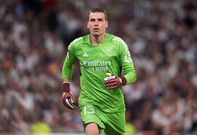 Розкриті деталі можливого трансферу Луніна в Челсі