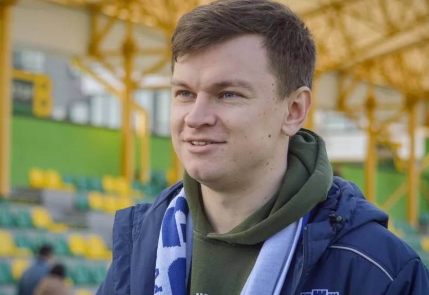 Звягель может сняться с Первой Лиги из-за недопуска стадиона, обвиняют власти города Звягель может сняться с Первой Лиги из-за недопуска стадиона, обвиняют власти города