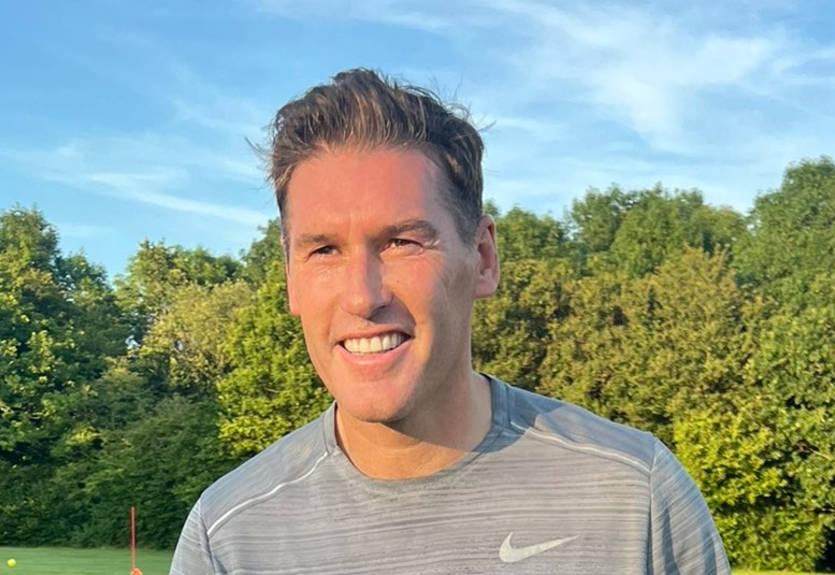 Володар рекорду за кількістю матчів в АПЛ відновив кар'єру в 11 дивізіоні Англії