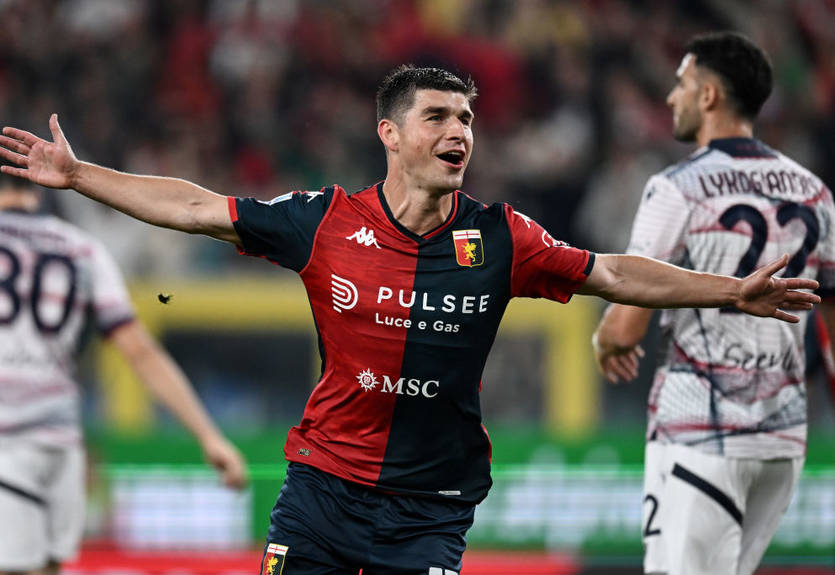 Малиновский в шоке: игроки Дженоа спели под открытым небом Малиновский в шоке: игроки Дженоа спели под открытым небом