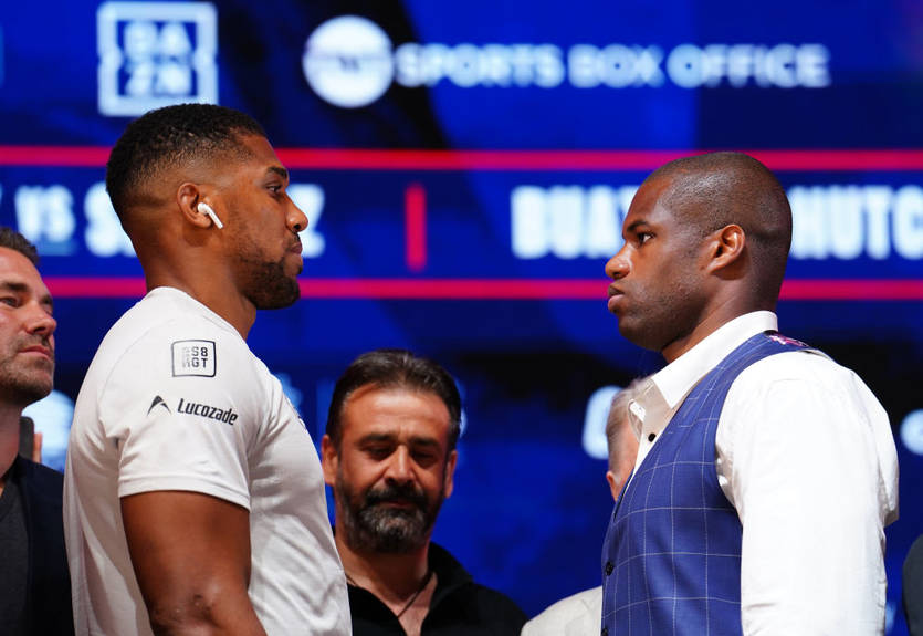 Усик назвав фаворита бою Дюбуа - Джошуа