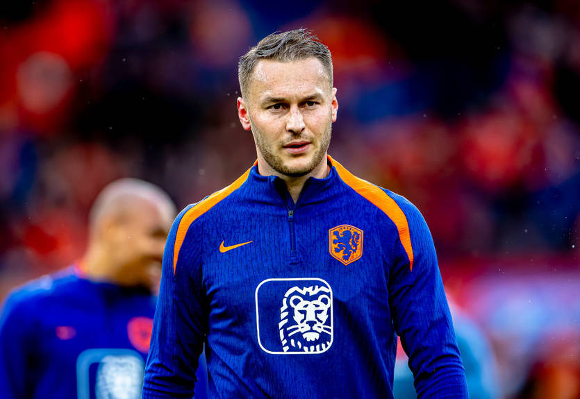 Ювентус активизировал усилия по хавбеку сборной Нидерландов