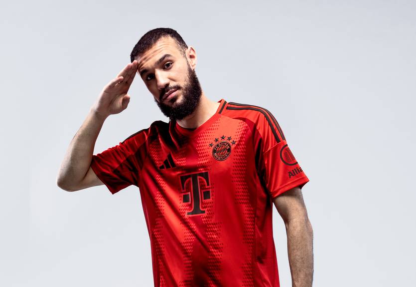 Трансфер захисника Баварії до Манчестеру Юнайтед залежить від Вест Гема