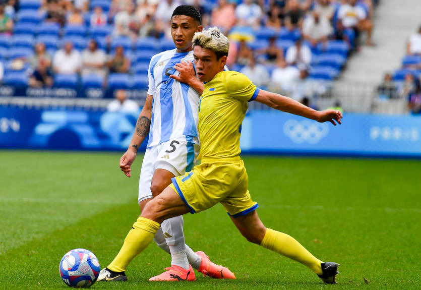 "Бились до конца - жаловаться не на что": Игрок олимпийской сборной Украины - о поражении Аргентине "Бились до конца - жаловаться не на что": Игрок олимпийской сборной Украины - о поражении Аргентине