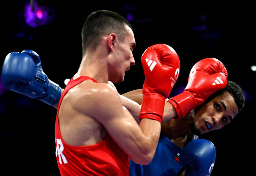 Абдураимов проиграл "болгарину" Ибаньесу в 1/8 финала боксерского турнира Олимпиады-2024 Абдураимов проиграл "болгарину" Ибаньесу в 1/8 финала боксерского турнира Олимпиады-2024