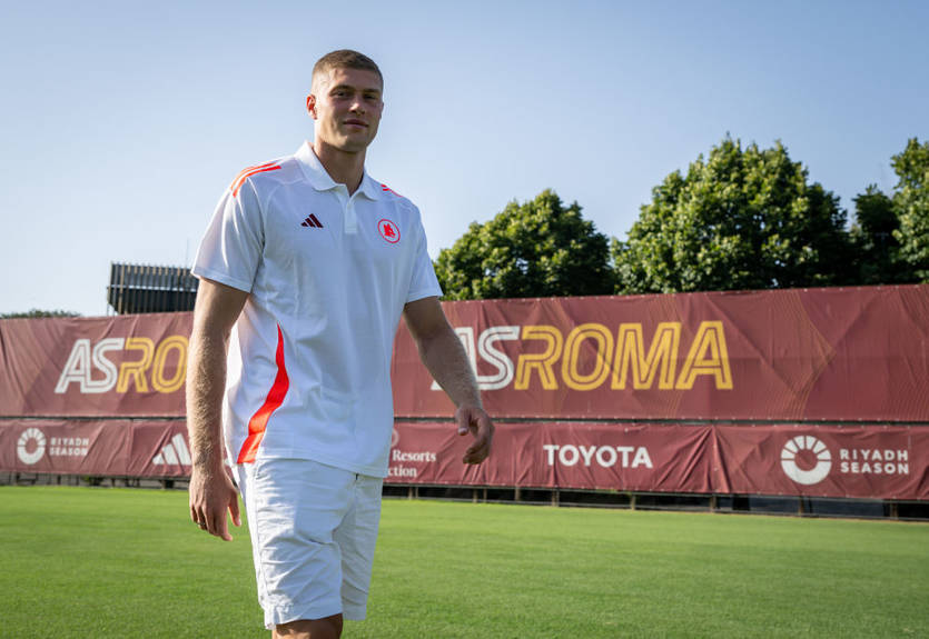 "Виступи та відданість Артема були фундаментальними для успіхів": Жирона подякувала Довбику