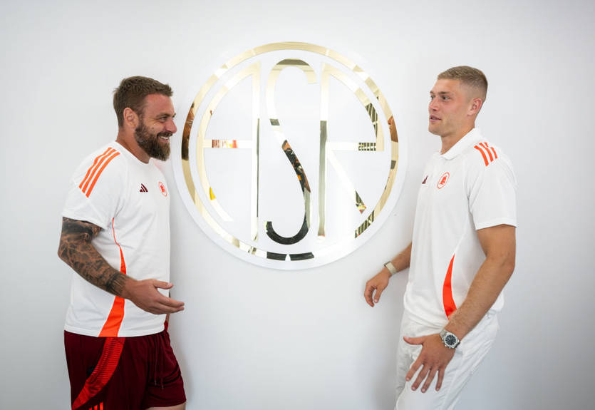 Де Россі: Ключову роль в перемовинах з Довбиком відіграв один з власників клубу