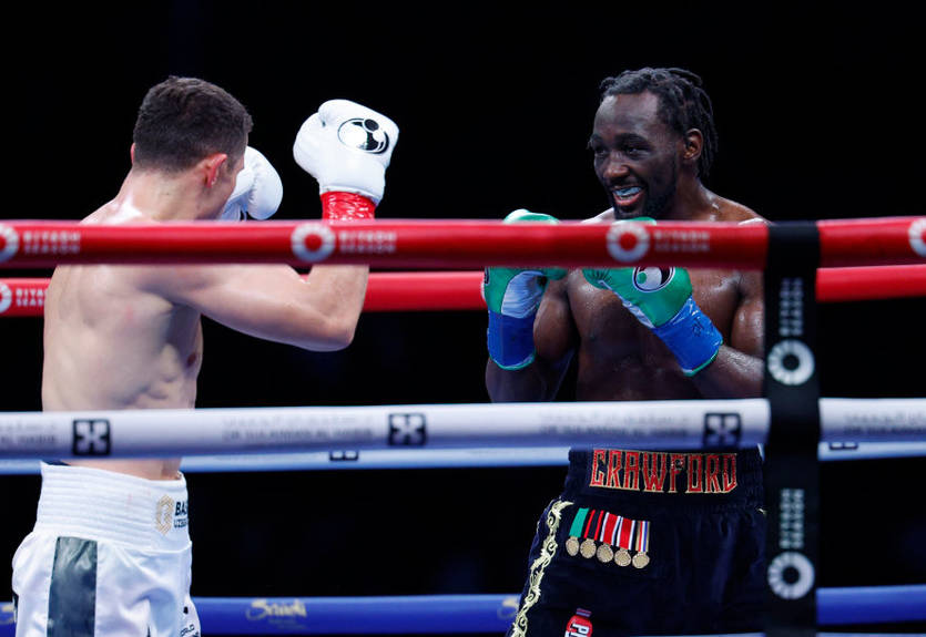 Кроуфорд підкорив четвертий дивізіон, відібравши титул у Мадрімова: відео найкращих моментів бою