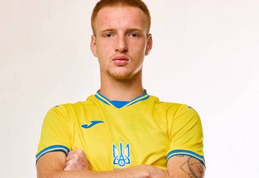 Футболіст Олімпійської збірної попрощався зі своїм клубом і перебереться в нижчий дивізіон