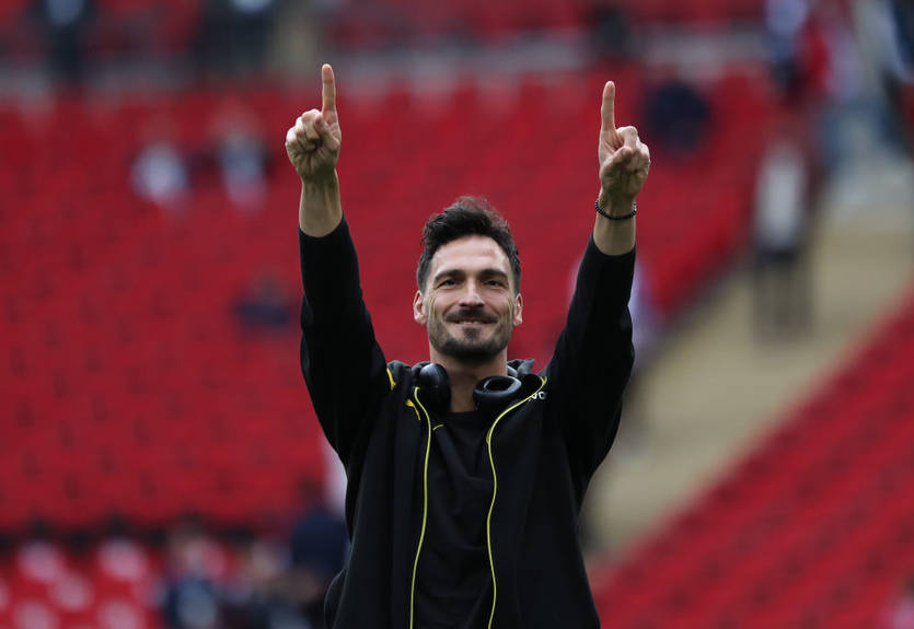 Болонья отказалась от Хуммельса, которым продолжают интересоваться Рома и Милан Болонья отказалась от Хуммельса, которым продолжают интересоваться Рома и Милан