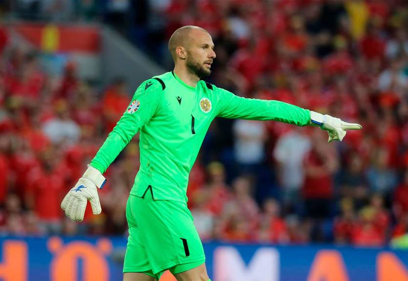 У матчі Ліги конференцій воротар відзначився голом зі своєї половини поля