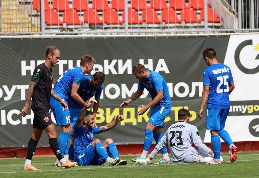 Матч Першої ліги України перенесено через тривогу, яка триває більше доби