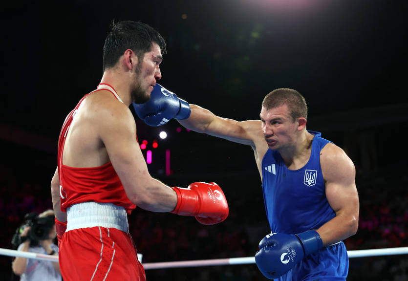 Як Хижняк став тріумфатором Олімпіади-2024: повне відео "золотого" бою українського боксера