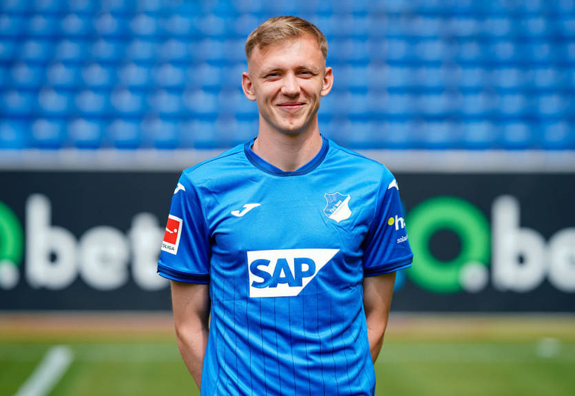 Ліверпуль намагається перехопити молодого німецького форварда