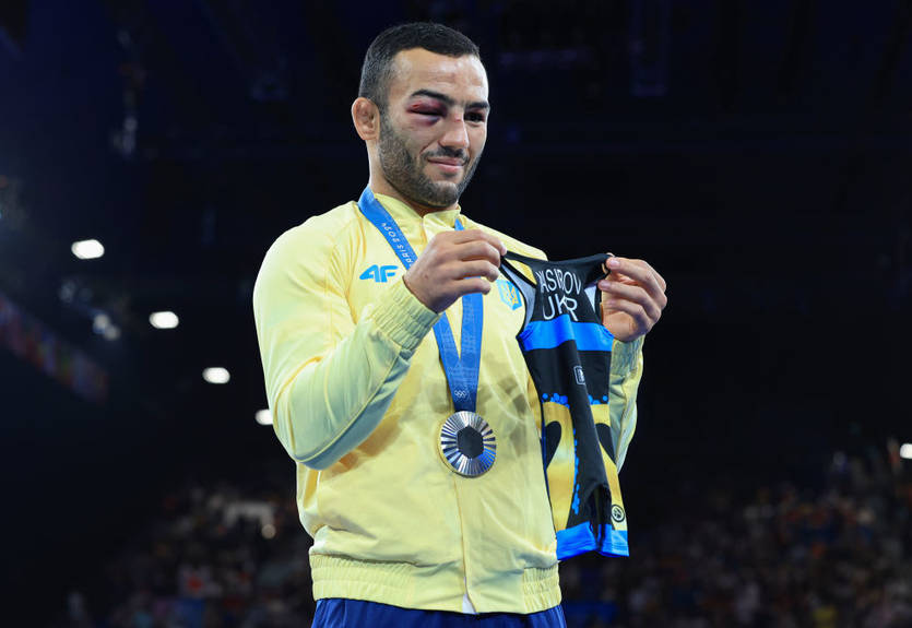 Зеленский отреагировал на медали Беленюка и Насибова на Олимпиаде-2024