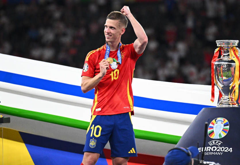 Барселона придбала Дані Ольмо