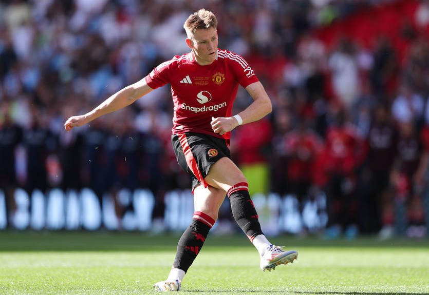 Манчестер Юнайтед запропонував свого гравця Наполі