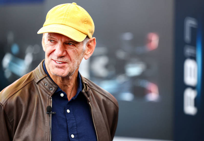 Ньюи согласовал 100-миллионный контракт с Астон Мартин