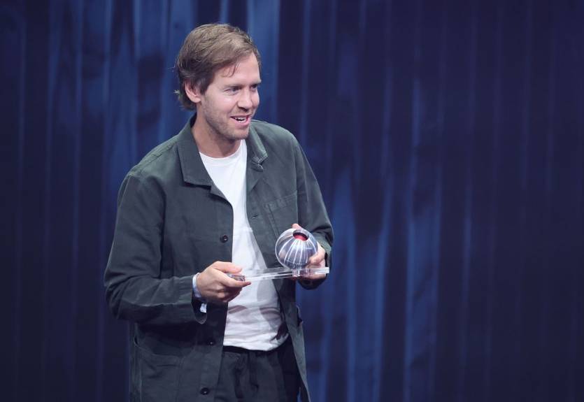 Ауди пытается убедить четырехкратного чемпиона мира вернутся в Формулу-1