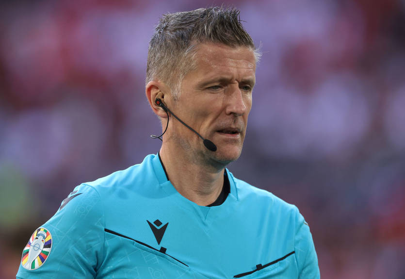 Именитый арбитр передумал переезжать на болота