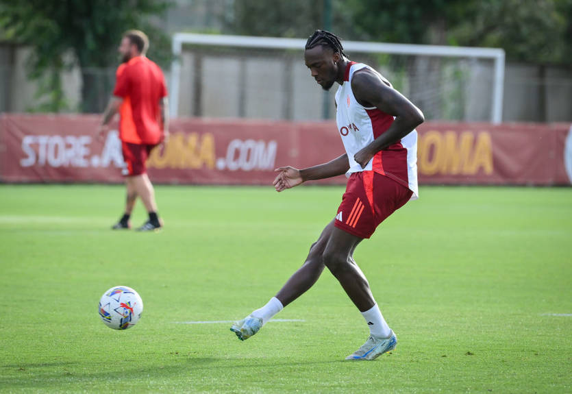 Рома визначилась зі списком гравців, яких збираються продати - серед них два конкурента Довбика