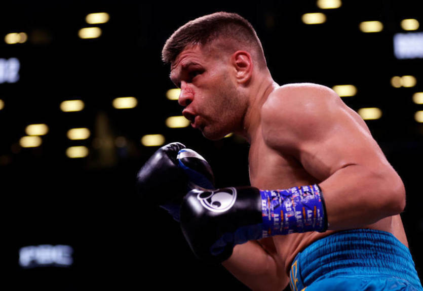 "Так, я не хотів зупиняти поєдинок": Дерев'янченко пояснив, чому продовжив битися з травмою